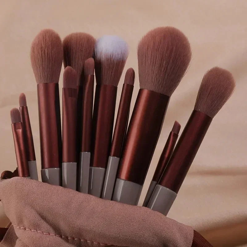 Professional Makeup Brush Set for Eyeshadow, Eyeliner & Cosmetics Makeup Kit for Precise Application